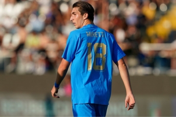 Top 10 cầu thủ trẻ tuổi nhất bóng đá Italia - Những viên ngọc quý báu của Italia